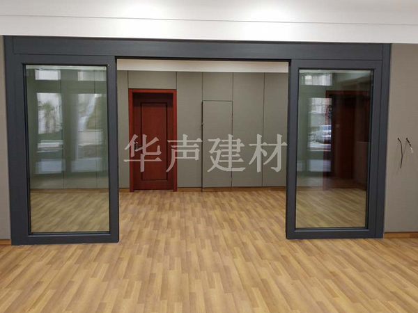 文章附图
