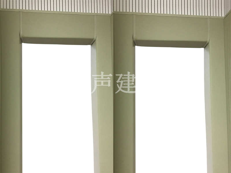 防撞门.jpg